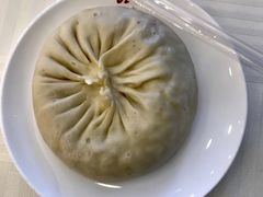 蟹黄汤包-怡园饭店-餐厅(四望亭店)