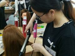 -伊丽莎白美容培训学校(顺德校区)