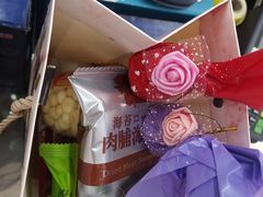 -有红鸡毛店·川菜(建设路店)