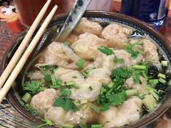 -老谢野馄饨(延安路店)