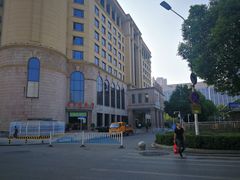 -武汉汉口火车站东方建国大酒店