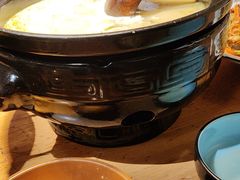 -九锅一堂酸菜鱼(学府凯德店)