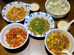 -八碗湘长沙市井菜(坡子街店)