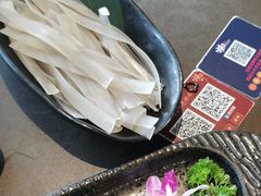 -捞王锅物料理(上海世茂广场店)