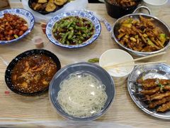 -江城燕子大排档(江汉路步行街店)