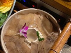 -老牌坊云南鱼豆花火锅(哈西万达店)