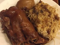 -阿水狮猪脚大王(台中公园店)
