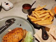 -必胜客(上海新南方商城PH店)