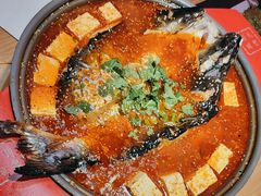 -三顾烤庐·烤鱼·烧烤·龙虾(奉贤店)