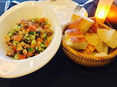 -Efes Turkish & Mediterranean Cuisine 艾菲斯餐厅(陆家嘴店)