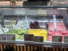 -VENCHI 闻绮(北京国贸商城店)