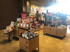 零售区-星巴克(成都东站店)