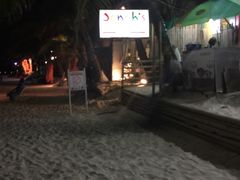 -Jonah's Fruit Shake & Snack Bar