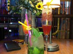 -临界音乐酒馆·小龙虾·江湖菜(华熙LIVE·鱼洞店)