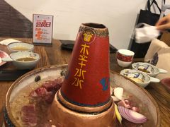-毛辣果·贵州红酸汤牛肉火锅(西单店)