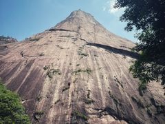 -鄣山大峡谷