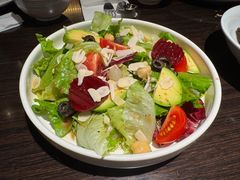 牛油果蔬菜沙拉-庐灶江南·江南菜·四合院Bistro(东直门雍和宫·原华侨宾馆店)