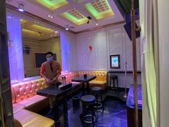 -皇马纯KTV·量贩·聚会(民治店)