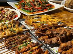 -李双猪·小龙虾·烧烤·羊肉煲(乐山店)