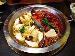 -沸炉重庆老火锅(军事博物馆店)