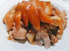酱肘子-生活本该如此北京小馆(周庄嘉园店)