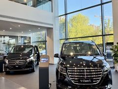 -浙江星杭奔驰4S店(海创园店)