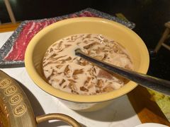 -哥老官重庆美蛙鱼头(五角场合生汇店)