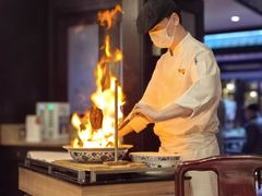 伊比利亚黑毛猪叉烧-白天鹅宾馆-玉堂春暖餐厅