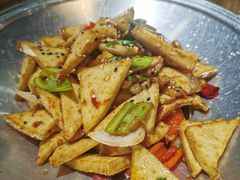 干锅千页豆腐-叶派龙虾•招牌香辣蟹·海鲜(中海国际店)