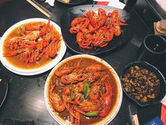 -沪小胖小龙虾(淮海中路旗舰店)