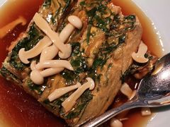 鲍菇扒野菜豆腐-雀蓝川菜(奥体广场店)