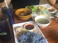 -蝶豆花蓝面条