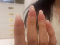 -天生爱美甲