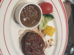 -食间牛排(重庆路万达店)