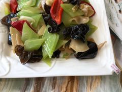 鸡汤炒时蔬-椿记烧鹅(叠彩店)