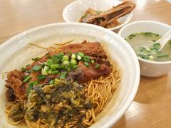 -佬钱湾仔(衣裳街店)