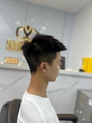 -尤司男士国潮理发馆