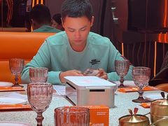 -小董哥烤串·爆汁大油边(故宫店)