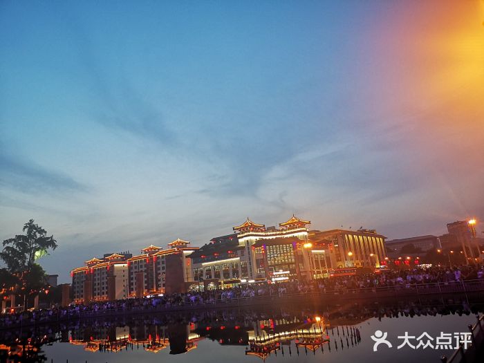 大雁塔北广场音乐喷泉图片