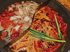 -贰回巷火锅馆(钟楼店)