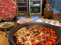 -旧街市鲜货老火锅(大光路店)