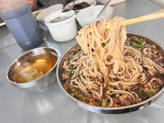 -正宗杨记普洱酸醋米线(总店)