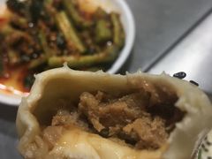-老上海食惠裡小籠包生煎包