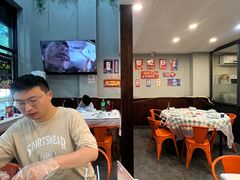 -老鄞江清水龙虾•赵赵家(江北店)