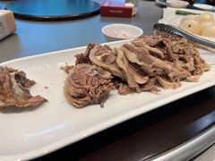 手抓羊脖-兴庆斋·盐池手抓羊肉清真餐厅(交通学院店)
