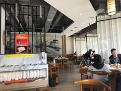 大堂-小牛叔鲜切牛肉·火锅·烤肉自助(公济桥路店)