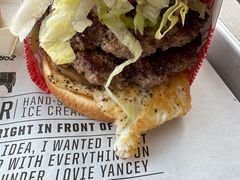 二重奏汉堡-FATBURGER 特富客汉堡(外交公寓店)