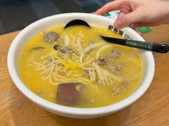-蒙自源米线(虎门国际购物中心店)