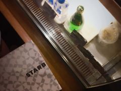 -星巴克(上海虹桥站2A检票口)