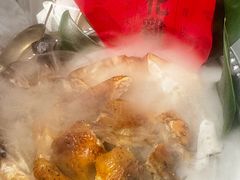 黑胡椒烤杭州叫花鸡-桂满陇·手作小笼包&江南叫花鸡(中山公园店)